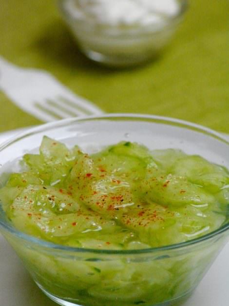 Hungarian cucumber salad recipe
