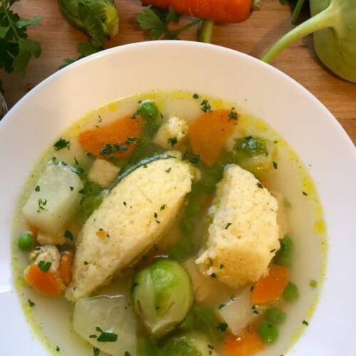 Hungarian semolina dumpling soup recipe, Grízgaluska leves